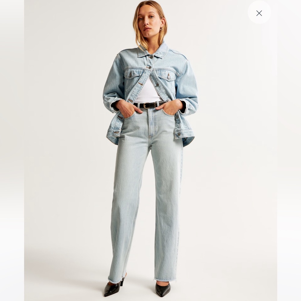 Abercrombie Loose High Rise Jeans, 25
